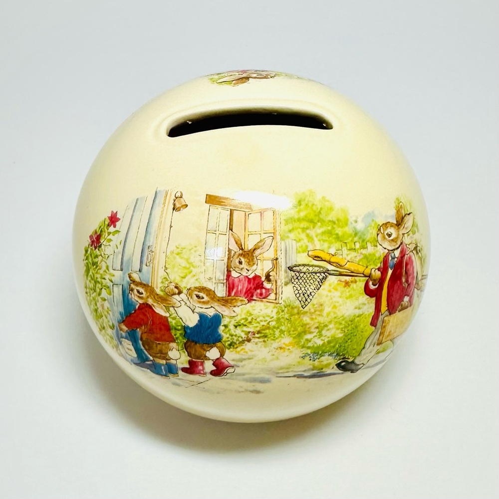 Royal Doulton Bunnykins Moneyball Bank with 1988 Mark Easter Spring Gifts